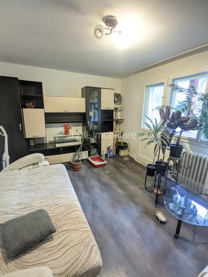 Apartament de vânzare, 3 camere decomandate, Mănăștur, zona Piața Flora - 2