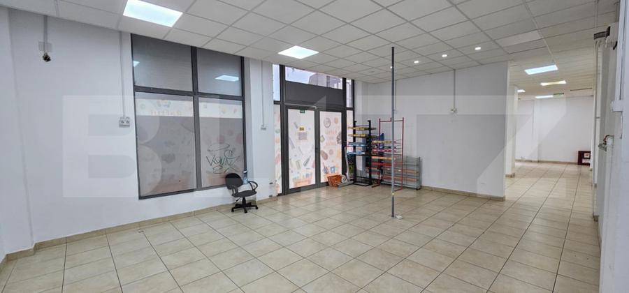 Spațiu comercial de închiriat – 120 mp - zona Liceul Auto
