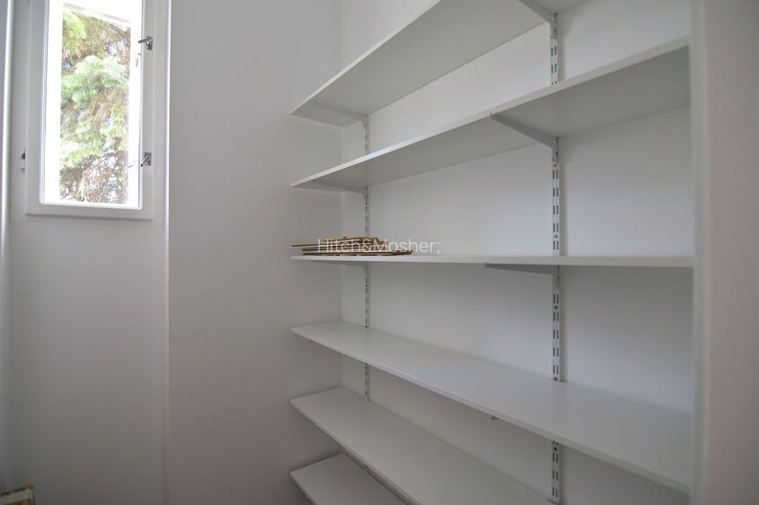 Apartament cu finisaje de calitate superioara -zona Neptun - 22