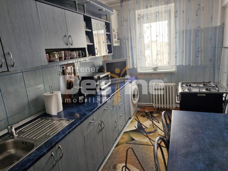 Apartament 2 camere, zona centrală, Cugir