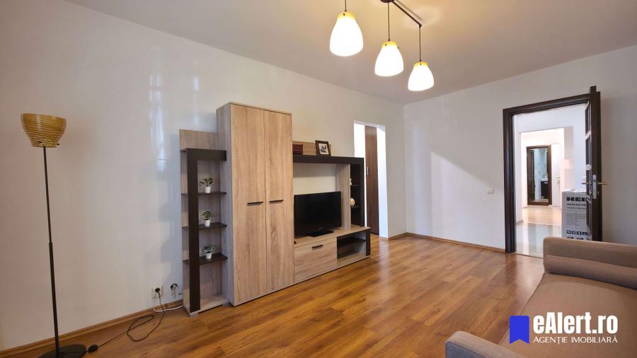 Apartament 4 camere de inchiriat, Rahova, parter/8, 84mp, decomandat.