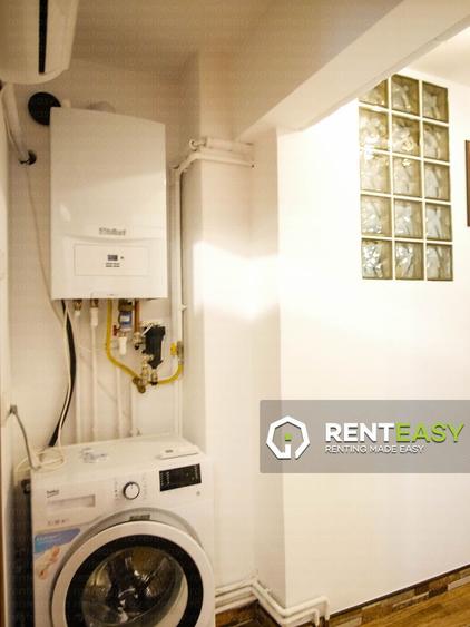 De inchiriat ! Apartament cu trei camere situat in Piata Unirii