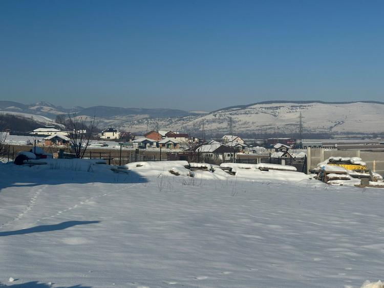 Teren Intravilan 500 mp| toate utilitatiile| zona Micesti