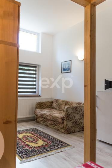 Garsoniera de inchiriat, zona centrala,  290 Euro .