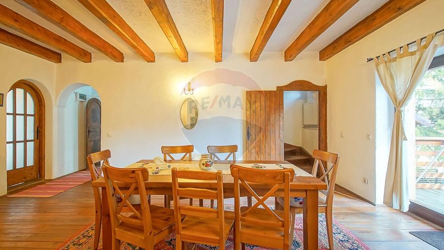 Vilă istorică, activ turistic cu randament 12%, Timișu de Sus, Brasov
