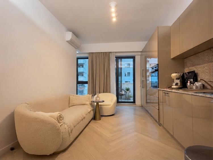 STUDIO DE DESIGN EXCLUSIV | Cortina North