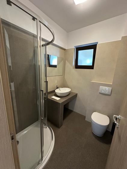 Unirii l 3 Camere+Terasa+Garaj l 12 Minute Metrou l Bloc Nou 2015 l