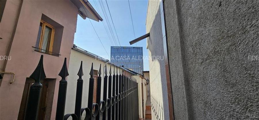 3 case + 550mp teren strada SF. Andrei,langa Palas Campus - 6