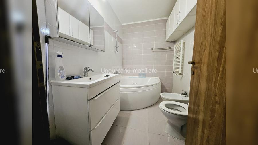 De inchiriat Apartament 3 camere zona Nufarului, Oradea - 9