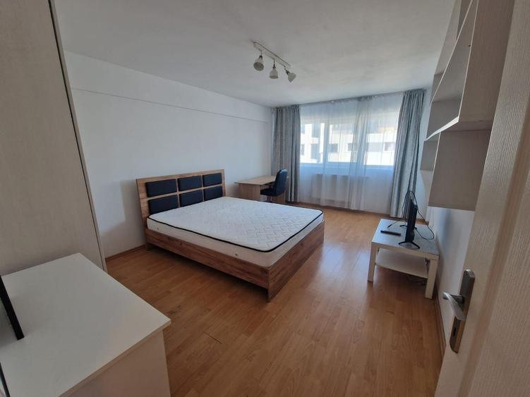 Apartament 1 camera, decomandat, 38 mp, str Calea Turzii