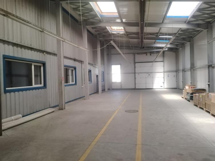 HALA POD INTRARE OTOPENI