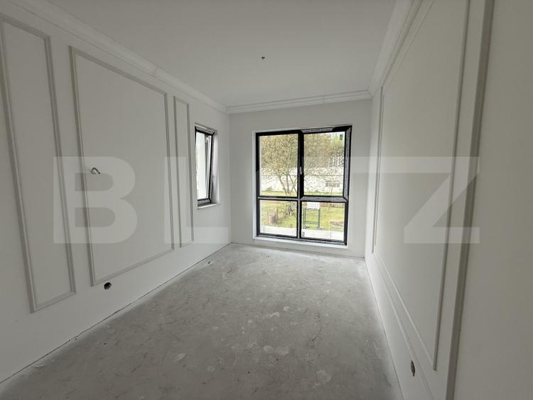 Casa de vanzare, 110 mp utili, zona Botiz