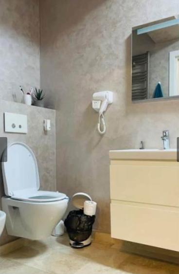 Apartament 2 camere zona Tomis Plus mobilat utilat 68 mp