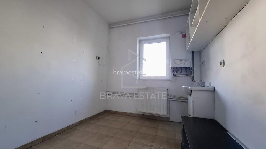 Spațiu comercial, 40mp, parcare, baie, balcon, strada Eroilor - 6