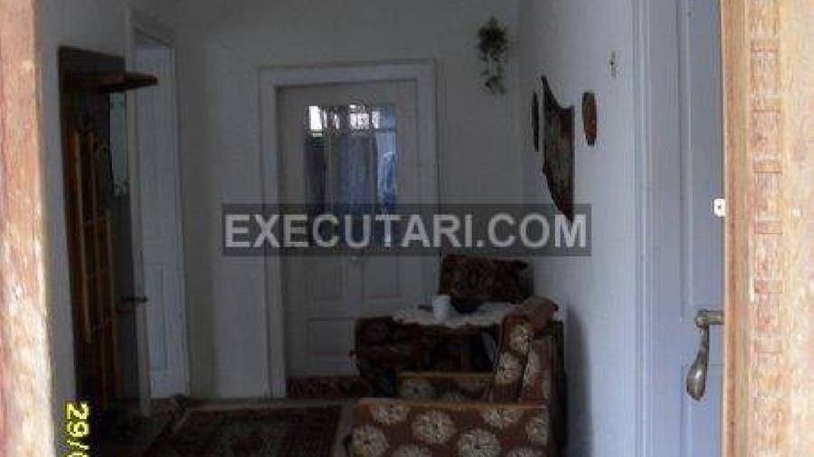 Casa S+P - 72 m² + Anexe - 120 m² + Teren - 509 m², Poiana Sibiului