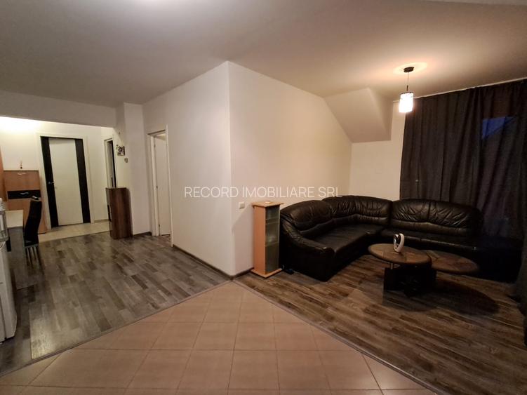 Apartament 3 camere,2 balcoane,parcare str.Florilor - 6