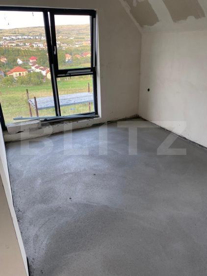 Casa individuala CF, 4 camere,136mp, teren 700mp, garaj 21mp, intrare Chinteni