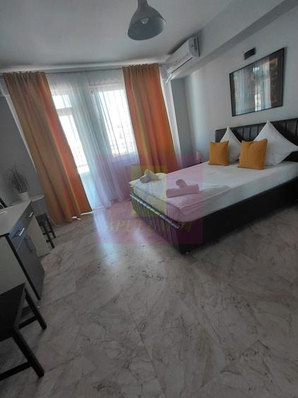 Unirii-Camera de Comert, Penthouse scara, lift privat, terasa privata