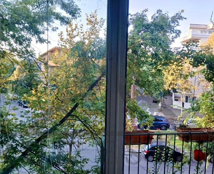 Vanzare apartament cu 2 camere in Cartierul Primaverii