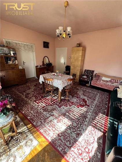 Casa de vanzare l 1040 MP Curte l Front 35 MP l Grigorescu