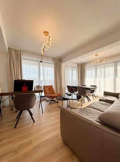 Penthouse exclusivist | 3 camere | Terasă panoramică 126 mp | Cartier