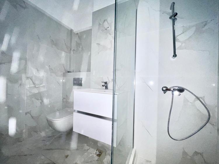 NOU / PRETABIL BIROU SAU SPATIU COMERCIAL /GRADINA PROPRIE