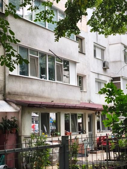APARTAMENT DE VINZARE