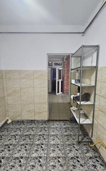 Spațiu comercial cu magazie, ultracentral Glina (vizavi de Poliție)