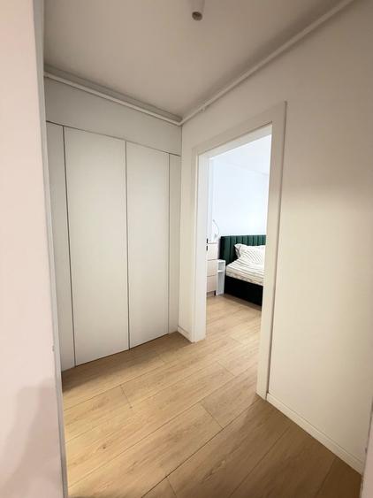 Apartament 2 camere, terasa, etaj intermediar, boxa, parcare