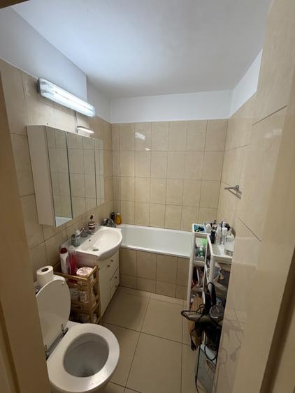 Calea Giulești, 2 camere, semidecomandat, etaj 4, suprafață totala 57mp