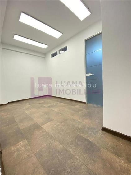 Spatiu comercial 70 mp de inchiriat | 4 incaperi | zona Centrala, Golden Tulip - 4
