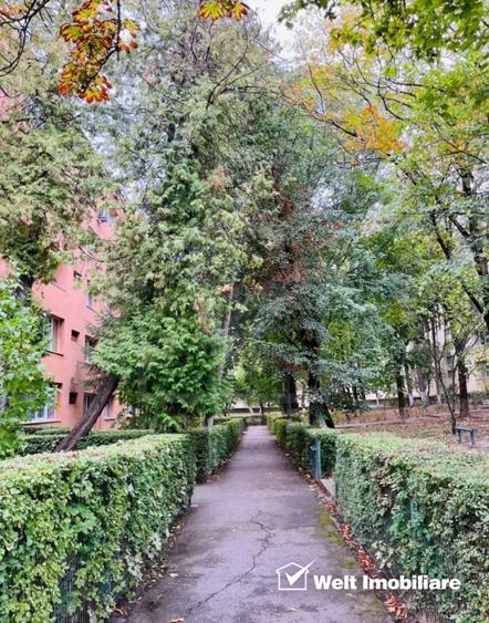 De vanzare apartament cu 2 camere zona str. C. Brancusi