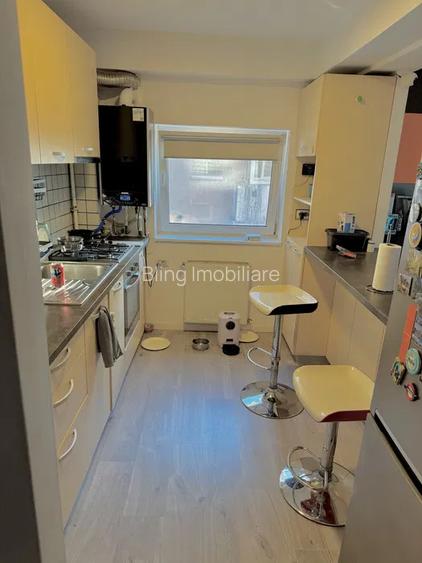 Apartament cu 2 camere, 56 mp, terasa de 50 mp, zona Razoare - 4