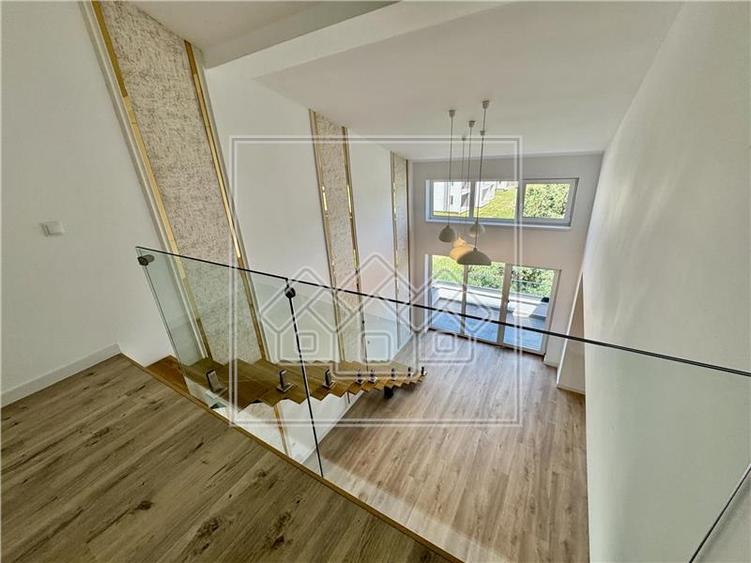 Penthouse4 camere, 2 bai - 131.17 mpu + 2 balcoane - 9.11mp