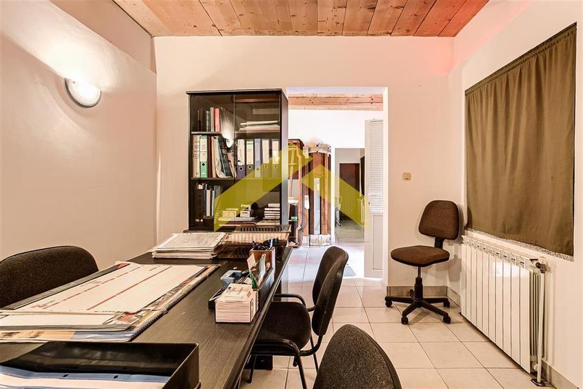 Casa cu teren 1,500 mp de vanzare in Gradiste