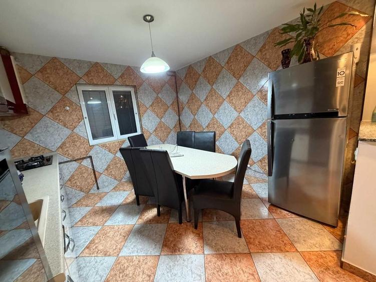 AP. 2 CAMERE- APARATORI, MASINA DE SPALAT VASE,PARCARE ADP, METROU