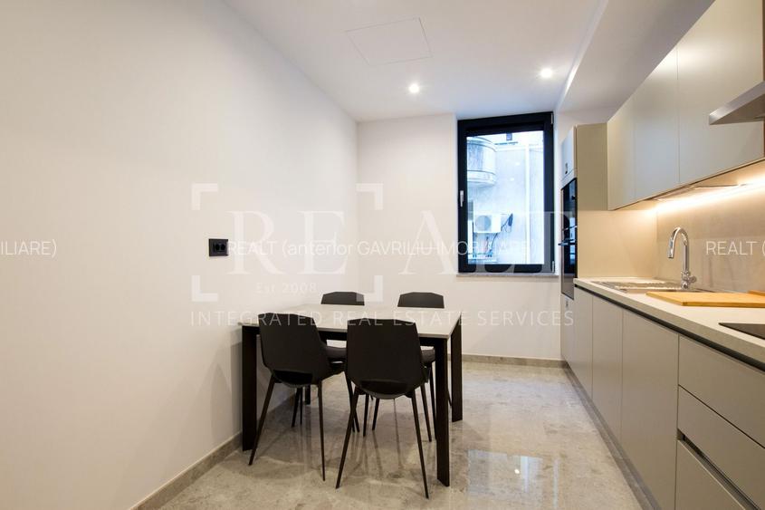 Inchiriere apartament 4 camere | Prima inchiriere, Parcare, Lux | Primaverii - 11