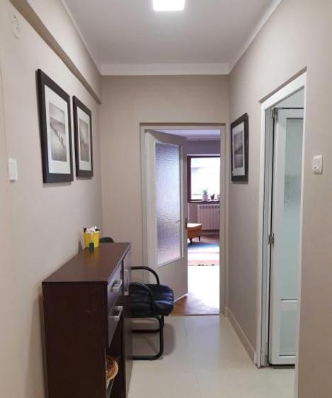 APARTAMENT 3 CAMERE SEMIDECOMANDAT ZONA ULTRACENTRAL