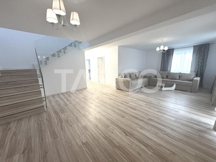 Casa individuala de inchiriat 6 camere 3 bai curte Tineretului Sibiu