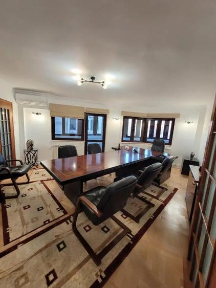 Apartament 3 camere amenajat pentru birou / sediu firmă | Decebal