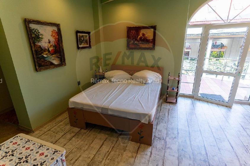 Hotel / Pensiune de închiriat sau vanzare în zona Central,Hunedoara - 24