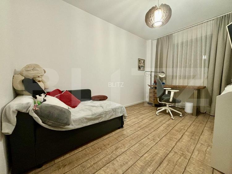 Apartament 3 camere, 64mp, 2 garaje, 2 bai, intermediar,zona Terra - 10