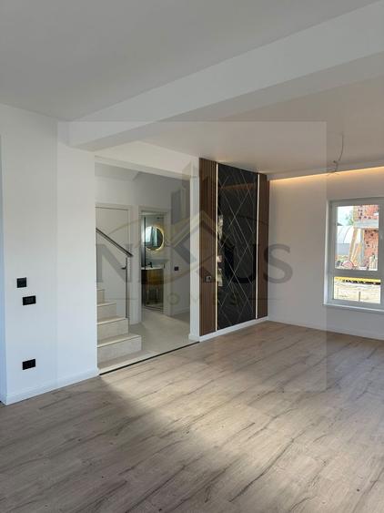 Comuna Berceni - 100m Bd. 1 Mai-Vila individuala - Strada asfaltata