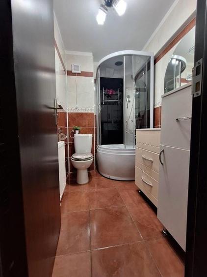 Garsoniera in zona Compozitori, etajul 4, centrala gaz, etajul 4, bloc cu lift.