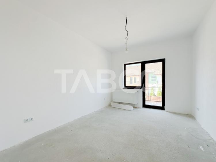 Casa de tip Duplex 143 mpu 5 camere semifinisata intabulata