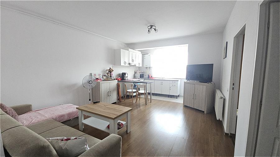 Apartament 2 camere, strada Sub Cetate, Floresti