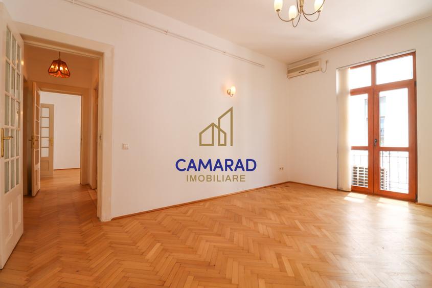 Apartament de închiriat în Piața Victoriei | 115 mp | centrală proprie