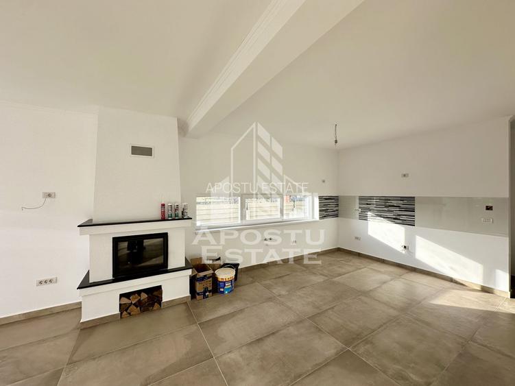Jumatate de duplex cu 4 camere de vanzare, Becicherecu Mic - 2