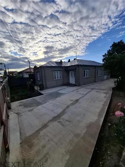 Casa de vanzare Odobesti, 3 camere, teren 1.000 mp, zona de vile