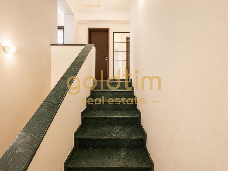 SUPERB/ GRADINA MATURA/ ANSAMBLU SECURIZAT